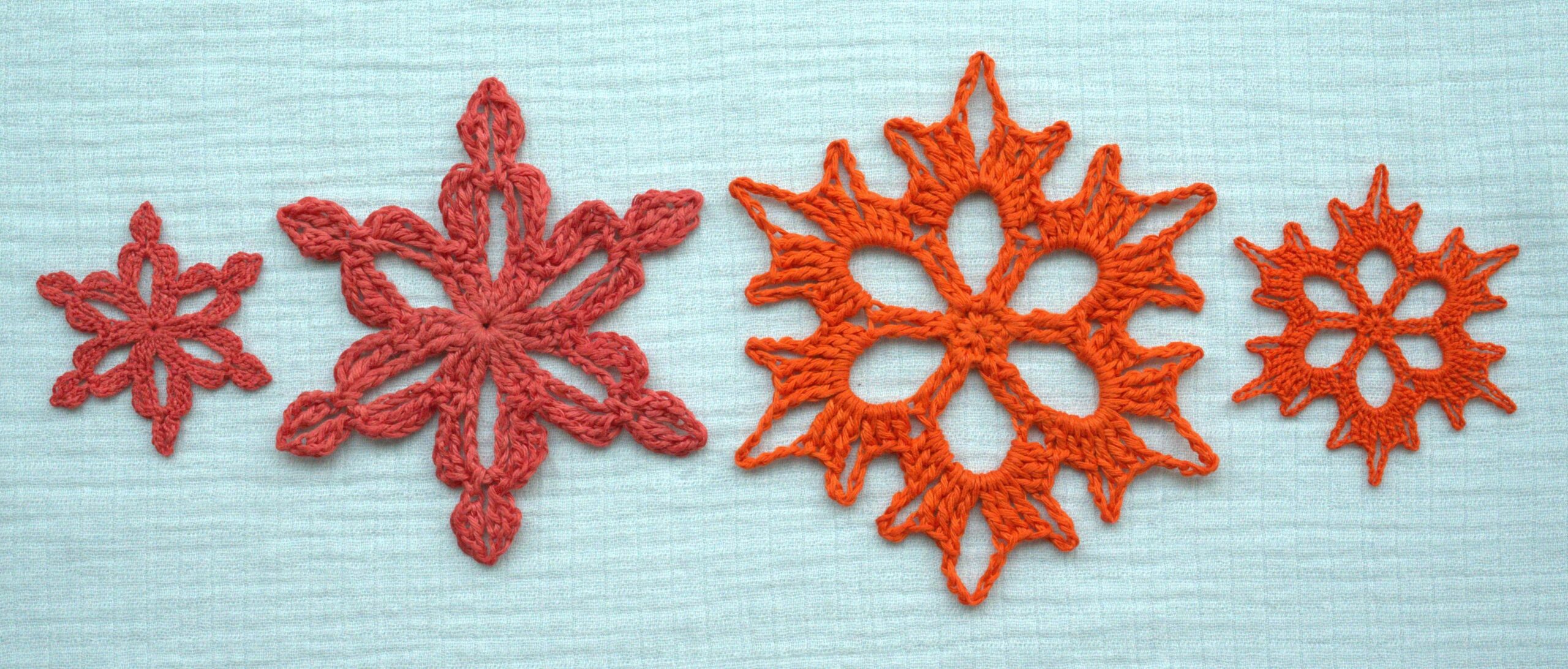 Flamingo & Oriole Snowflakes; Snowfall 2023 CAL a Rainbow, Day 2