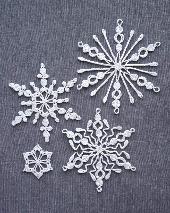 Attitude and Appreciation Snowflakes; Snowfall 2025 CAL Contemplations, Day 3
